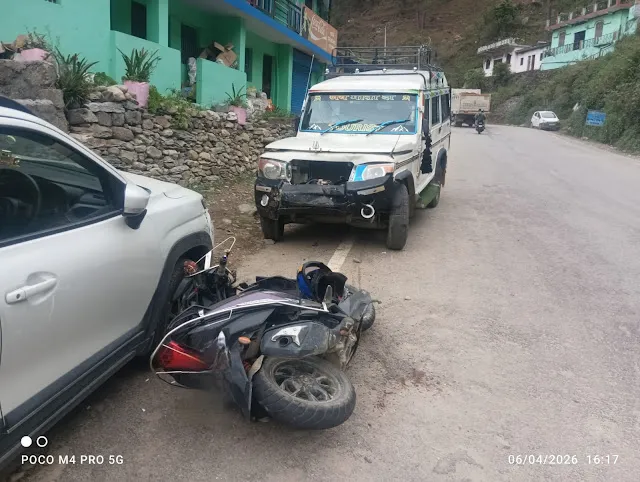 अगस्त्यमुनि में भीषण सड़क हादसा: नशे में धुत बोलेरो चालक ने स्कूटी को मारी टक्कर, सेना का जवान व युवती गंभीर