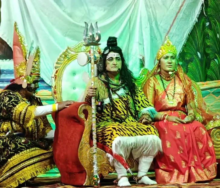 महिलाओं द्वारा श्रीरामलीला का भव्य शुभारम्भ, प्रथम दिवस पर उमड़ी श्रद्धालुओं की भीड़