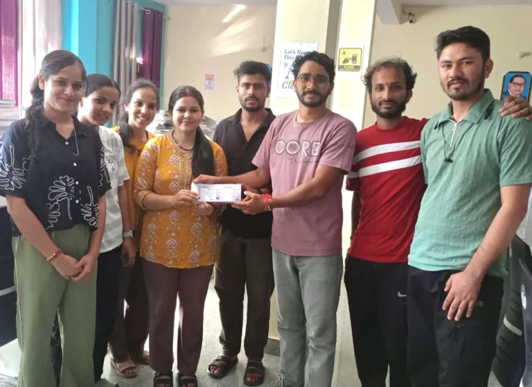 चौखंभा लाइब्रेरी में आयोजित हुआ ओपन मॉक टेस्ट, प्रिंशा रावत रहीं प्रथम